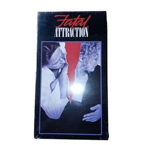 Fatal Attraction VHS 1987 Movie Michael Douglas Glenn Close Sealed